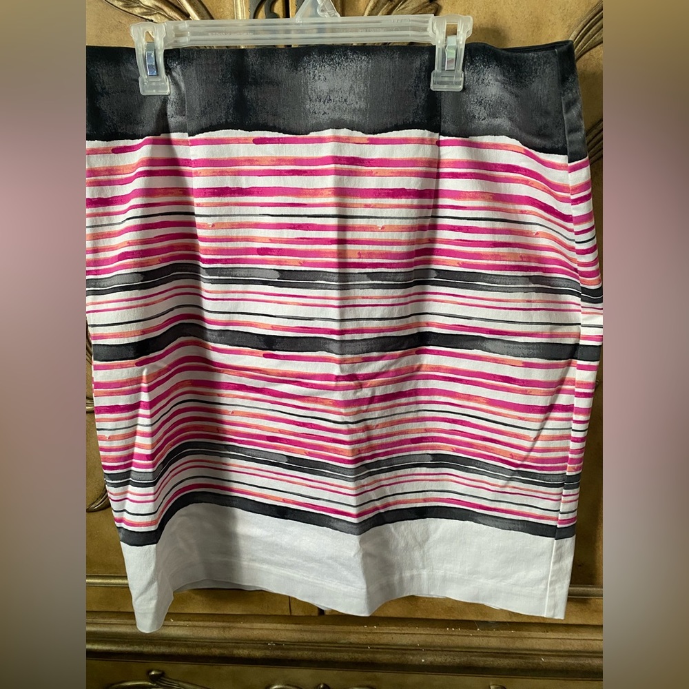 Worthington pencil skirt 18